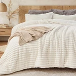 Sasttie King Comforter Set 3 Pieces Super Soft Fleece Cozy Luxury Warm Fuzzy Pil. Fixed Price $81.23.