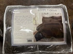 New Swift Home /queen Comforter Adc-chocolate.. Fixed Price $55.00.