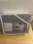 New Project 62 + Nate Berkus Gray Waffle Weave Full/queen Duvet Cover Set. Fixed Price $56.39.