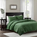 Madison Park Harper Velvet Quilt Set Lightweight All-season 3 Piece Bedding. Fixed Price $116.99.