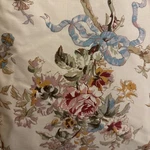 Ralph Lauren Baskets & Bows Ruffled Twin Comforter Rare Nos New 63 X 86 Cottage. Fixed Price $299.00.