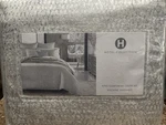 Hotel Collection King Comforter Set, Tessellate Pattern $500 Nwt 111 X97. Fixed Price $219.99.