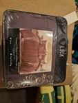 Esca Luxury 7 Piece Comforter Set Queen. Fixed Price $95.00.