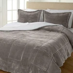 Warm Cozy Plush Sherpa Reversible 3PIECE Comforter Set, King/cal Silver. Fixed Price $59.99.