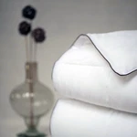 Down Alternative All Season Comforter Hotel Luxury Blanket King White New. Fixed Price $45.00.