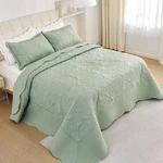 Oversized King Set Bedspread 128X120 California 3 Pcs Bedding. Fixed Price $67.99.