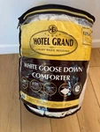 King White Goose Down Comforter 650 Fill Power Hotel Grand 500TC Cotton. Fixed Price $75.00.