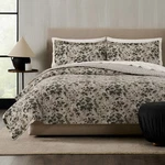 Jeremiah Brent Home King Floral Comforter Black/white. Fixed Price $47.99.
