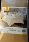 Intelligent Design Microfiber Comforter Modern Metallic King/cal Ivory/gold. Fixed Price $27.99.