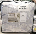 Hotel Collection Dimensional King Comforter Blue ( Missing Shams). Fixed Price $198.99.