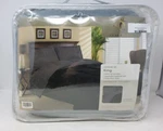 Clara Clark Reversible Down Alternative Comforter Soft All-season Quilt. Fixed Price $42.00.