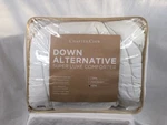 Nip Charter Club Down Alternative Super Luxe 300-THREAD Count King Size. Fixed Price $129.99.