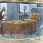 Threshold Tufted Diamond Crinkle Comforter & Sham Set Gold Twin/ Xl. Fixed Price $34.95.