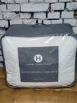 Hotel Collection White Goose Down Medium Weight King Comforter $1050. Fixed Price $219.00.