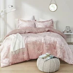 Spaces Juliette Luxe Comforter Set Velvet Lush With Soft Brushed Micr.... Fixed Price $55.61.