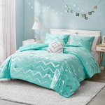 Codi Metallic Teal And Silver Comforter Set, Full/queen Size, Cute Aqua Turquois. Fixed Price $71.00.