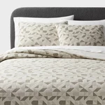 Full/queen Mod Geo Matelasse Duvet Cover And Sham Set Dark Olive Green. Fixed Price $19.99.