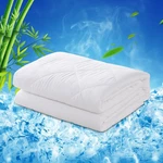 Lavance 100% Viscose Made From Bamboo Comforter Size Queen, White. Fixed Price $83.94.