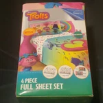 Trolls The Movie Full Size Set 4 Piece Bedding Dreamworks Heart. Fixed Price $29.99.