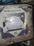 Comforter 4-PIECE King-sized Bedding Set From The Brand "top Fashion Home.... Fixed Price $55.00.
