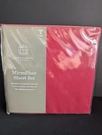 Jc Penney Home Expressions Twin Bed Sheet Set Red Microfiber Nip #2. Fixed Price $19.95.