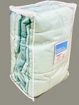 Room Essentials Twin Comforter Blanket Reversible Microfiber Oeko-tex Warm Xlt. Fixed Price $47.00.