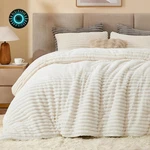 Frye 2" Solid Channel Luxury Faux Fur Comforter 3 Piece King Set Reversible New. Fixed Price $96.12.
