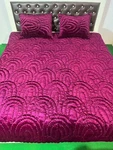 Extrasoft Vine Velvet Self Round Design Comforter Luxury Set Fluffy Quilt. Fixed Price $295.00.