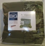 The Big One Reversible Green Dinosaur Comforter Twin/txl New Msrp $79.99. Fixed Price $30.00.