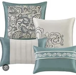 Madison Park 4 Piece Faux Silk Paisley Pleated Embroidered Teal / Silver Pillows. Fixed Price $39.00.
