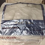 Royal Luxe Lightweight Microfiber Down Alternative Comforter Full/queen White. Fixed Price $45.00.