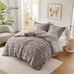 Madison Park Full/queen Margot Solid Faux Fur Comforter Mini Set Gray. Fixed Price $24.99.
