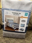 New 5 Piece Comforter T/lt Bag Mainstay Set. Fixed Price $38.50.