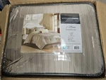 Madison Park 7 Piece Comforter Set King / MP10-932. Fixed Price $60.00.