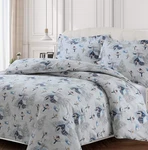 Tribeca Living Snmanduvetkinr Set, King, Snowman Navy Red. Fixed Price $58.81.