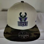 Milwaukee Bucks Mitchell Ness Cream Camo Hardwood Classics 7 1/4 Fitted New Ltd.. Fixed Price $30.00.
