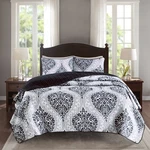 Comfort Spaces Coco 3 Piece Quilt Coverlet Bedspread Ultra Soft Printed Damas.... Fixed Price $24.64.