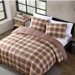 Eddie Bauer Home Reversible Edgewood Plaid Micro Suede Comforter Full/queen. Fixed Price $49.99.