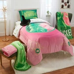 Wicked Twin Full Comforter And Pillowcase Bed Set * Fast Ship. Fixed Price $98.00.