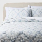 Threshold King 3PC Matelass Quilt Set Patchwork Blue With Shams. Fixed Price $40.00.