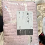 Kasentex Soft Breathable Quilt Set Full/queen Pink Geometric W/ 2 Shams. Fixed Price $43.73.