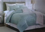 Royal Velvet Silk Hand-quilted Luxurious Highland Park 3-PC Comforter Set $340. Fixed Price $92.88.