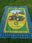 Vintage John Deere Green Reversible Comforter Bedspread Full Queen 58X80 Tractor. Fixed Price $30.00.