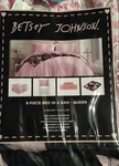 Betsey Johnson 8 Pc Hearts Design Bed Set Queen Size Comforter In Bag. Fixed Price $145.96.