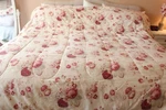 Vintage Waverly Garden Room Norfolk Rose Comforter Full Reversible 2 Tablecloths. Fixed Price $130.50.