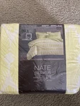 Nate Berkus 3 Brotch Duvet Comforter Cover &shams Set Lime Drop Cotton King. Fixed Price $46.59.