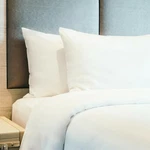 4 Piece Bed Set 1800 Count Egyptian Comfort Deep Pocket Hotel. Fixed Price $24.70.