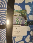 New Dvf Target Full Queen Geranium & Ginkgo Leaves Reversible Comforter 719A. Fixed Price $110.49.
