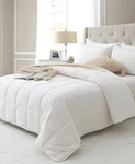 Royal Elite Washable Wool Comforter, Queen. Fixed Price $135.00.