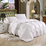 Luxurious Full/queen Size Hard-to-find 80 Oz Fill Weight Goose Down Alternative. Fixed Price $113.99.